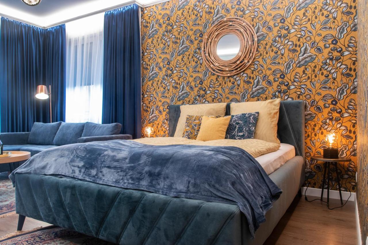 Grand Suites Corvin Boedapest Buitenkant foto